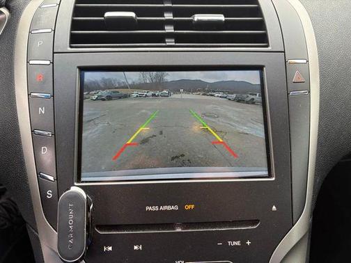 2016 Lincoln MKZ Base