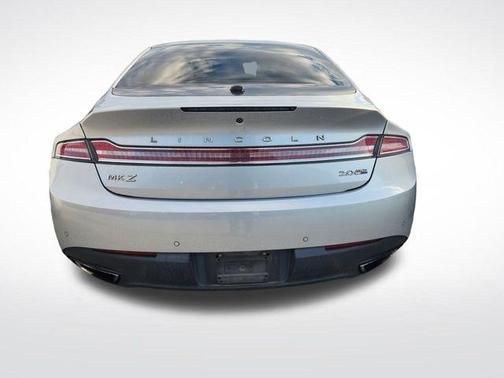 2016 Lincoln MKZ Base