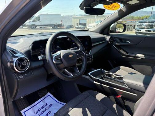 Sterling Gray Metallic 2025 Chevrolet Equinox 1LT