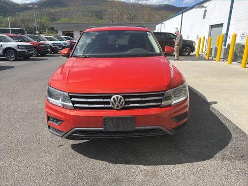 2018 Volkswagen Tiguan 2.0T SE 4MOTION