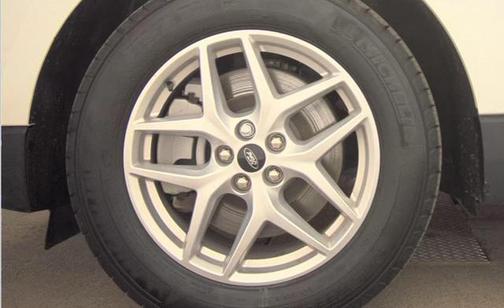 Oxford White 2023 Ford Edge SEL
