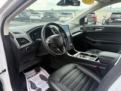 Oxford White 2023 Ford Edge SEL