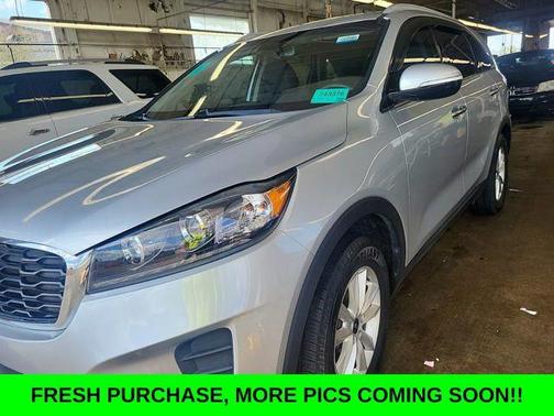 2019 Kia Sorento LX