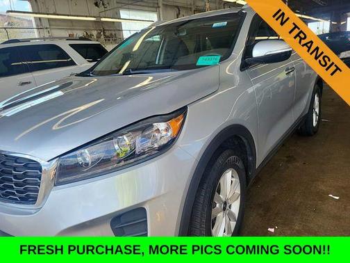 2019 Kia Sorento LX