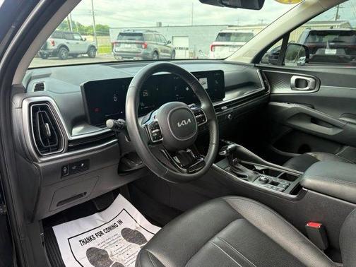 Ebony Black 2024 Kia Sorento EX