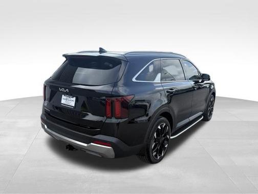 Ebony Black 2024 Kia Sorento EX