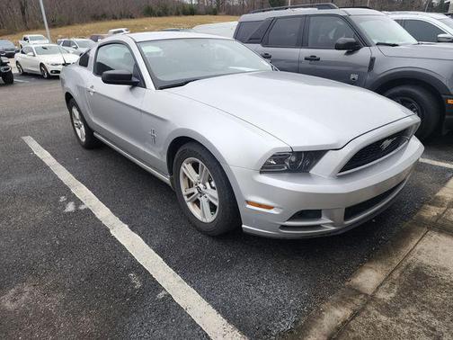 2013 Ford Mustang V6