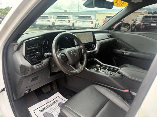Pearl 2024 Lexus TX 350 Premium