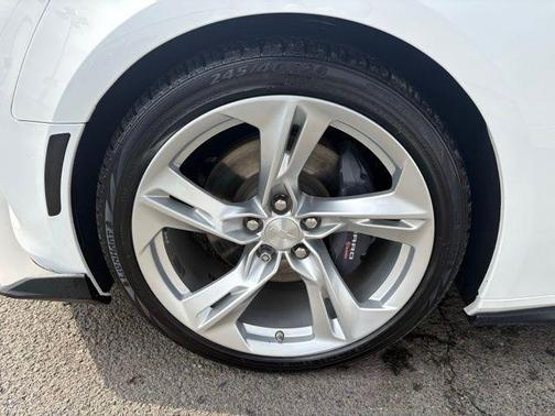 2023 Chevrolet Camaro RWD Coupe LT1