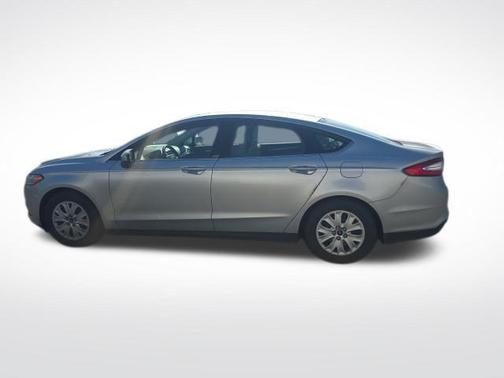 2013 Ford Fusion S