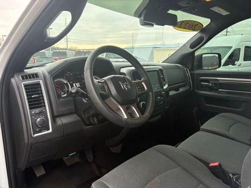 2022 RAM 1500 Classic Warlock Crew Cab 4x4 5'7' Box