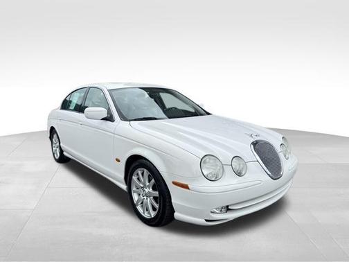 2002 Jaguar S-Type 4.0L V8