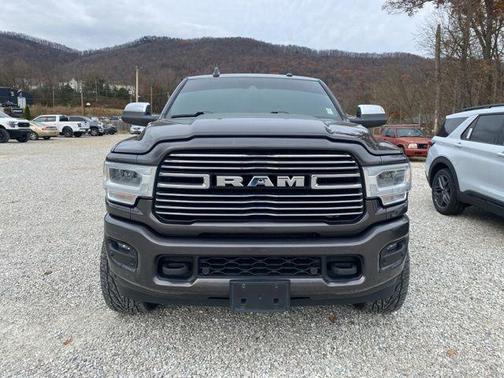 2022 RAM 2500 Laramie Crew Cab 4x4 6'4' Box