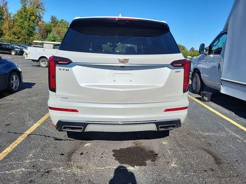 2024 Cadillac XT6 Premium Luxury AWD