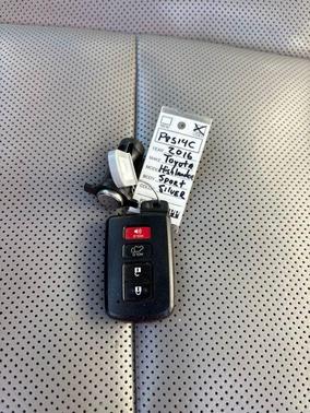 2016 Toyota Highlander Limited