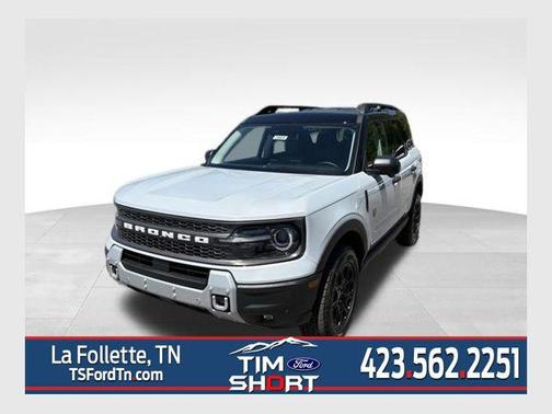 Space White Metallic 2026 Ford Bronco Sport Badlands
