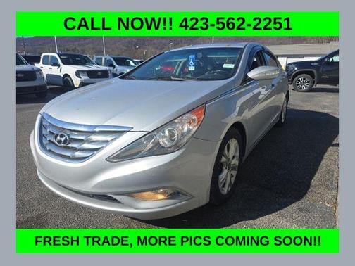 2011 Hyundai SONATA Limited