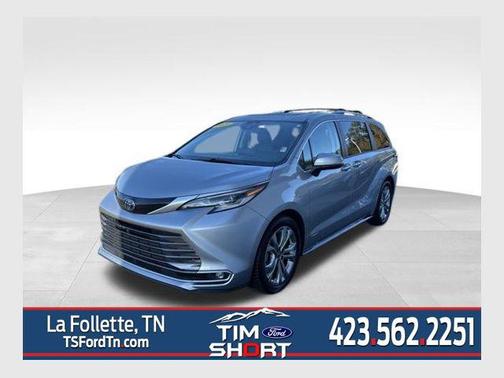 2021 Toyota Sienna Platinum 7 Passenger