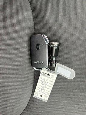 Snow White Pearl 2025 Kia K4 EX