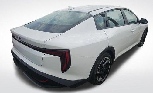 Snow White Pearl 2025 Kia K4 EX