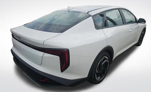 Snow White Pearl 2025 Kia K4 EX