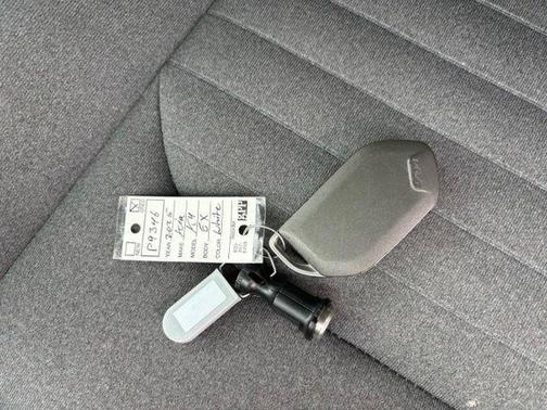 Snow White Pearl 2025 Kia K4 EX