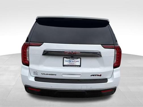 2023 GMC Yukon 4WD AT4