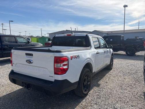 2023 Ford Maverick XLT