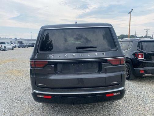 2022 Jeep Wagoneer Series II 4x4