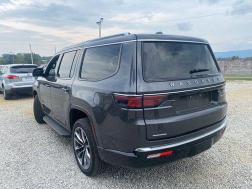 2022 Jeep Wagoneer Series II 4x4