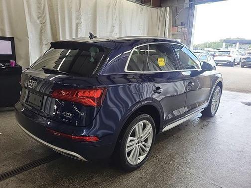 Blue Metallic 2018 Audi Q5 2.0T Tech Premium