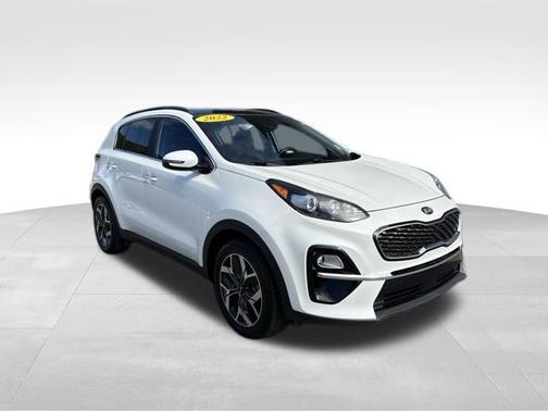 2022 Kia Sportage EX