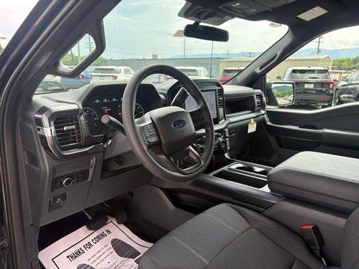 Agate Black Metallic 2026 Ford F-150 STX