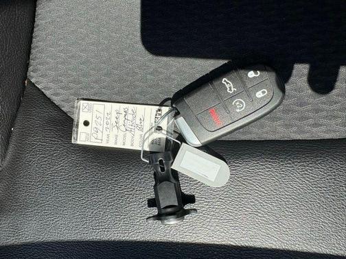 Laser Blue Pearlcoat 2022 Jeep Compass Latitude