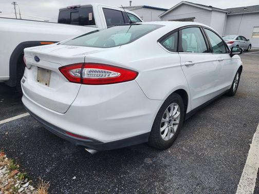 2015 Ford Fusion S