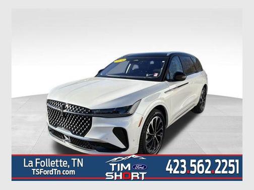 2024 Lincoln Nautilus Reserve