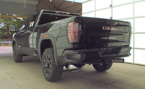 2024 GMC Sierra 2500 AT4