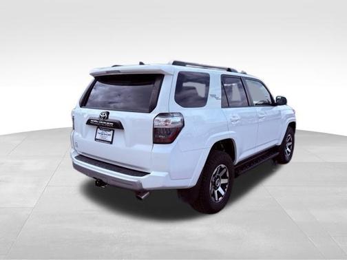 Super White 2019 Toyota 4Runner TRD Off Road