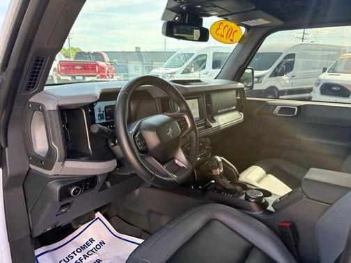 Oxford White 2023 Ford Bronco Big Bend