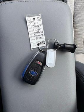 Ice Silver Metallic 2023 Subaru Outback Premium