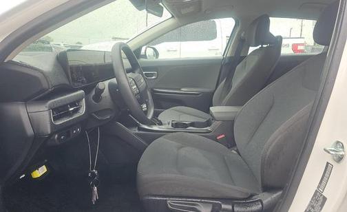 Snow White Pearl 2025 Kia K4 LXS