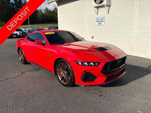 2025 Ford Mustang GT Premium