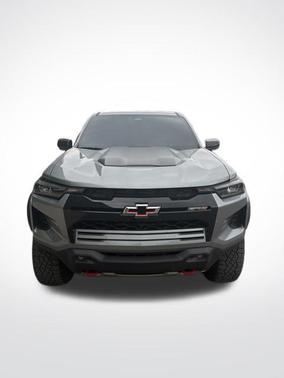 Sterling Gray Metallic 2024 Chevrolet Colorado ZR2