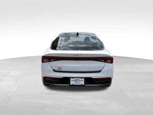 2024 Kia K5 EX