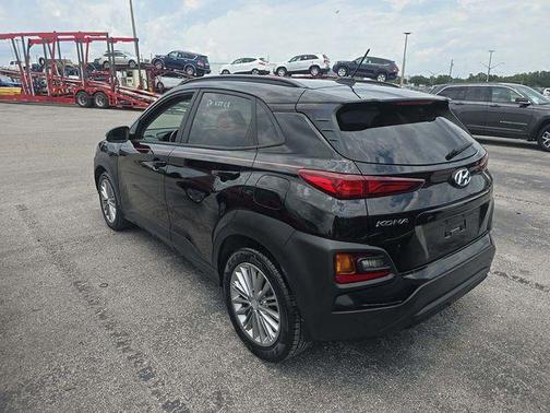 2021 Hyundai KONA SEL