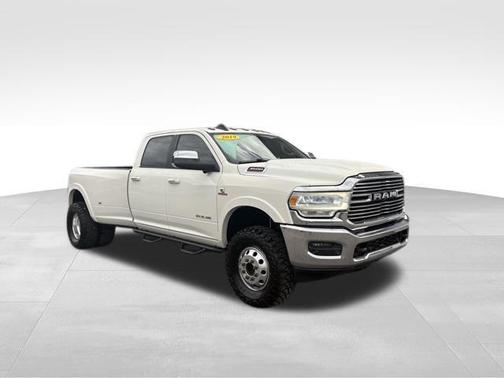 2019 RAM 3500 Laramie Crew Cab 4x4 8' Box