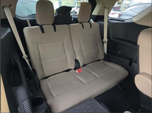 Blue Metallic 2022 Ford Explorer XLT