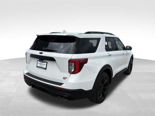 Star White Metallic Tri-Coat 2022 Ford Explorer ST
