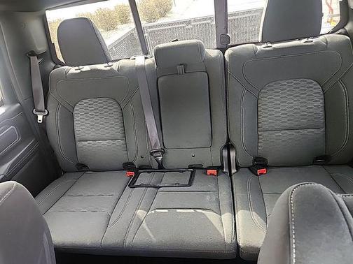 Bright White Clearcoat 2025 RAM 1500 Big Horn/Lone Star