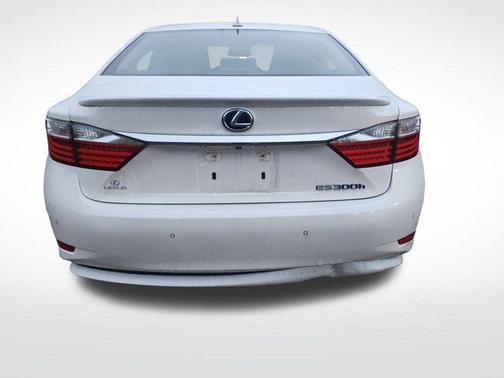 2013 Lexus ES 300h Base